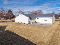 1840 Jessica Lane, Reedsburg, WI 53959