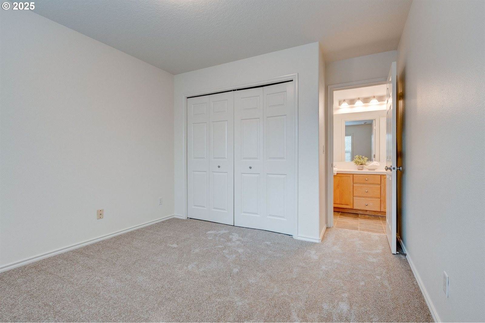 15669 SW Harvester Ln, Sherwood, OR 97140