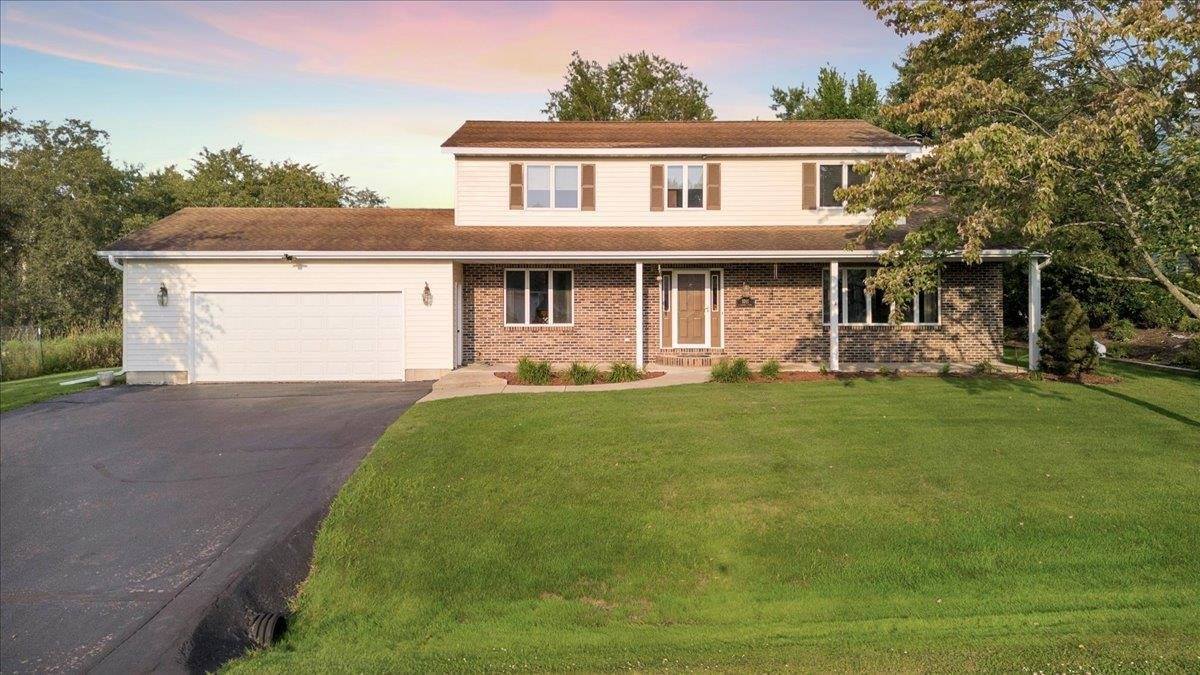 1011 N Columbus Avenue, Marshfield, WI 54449