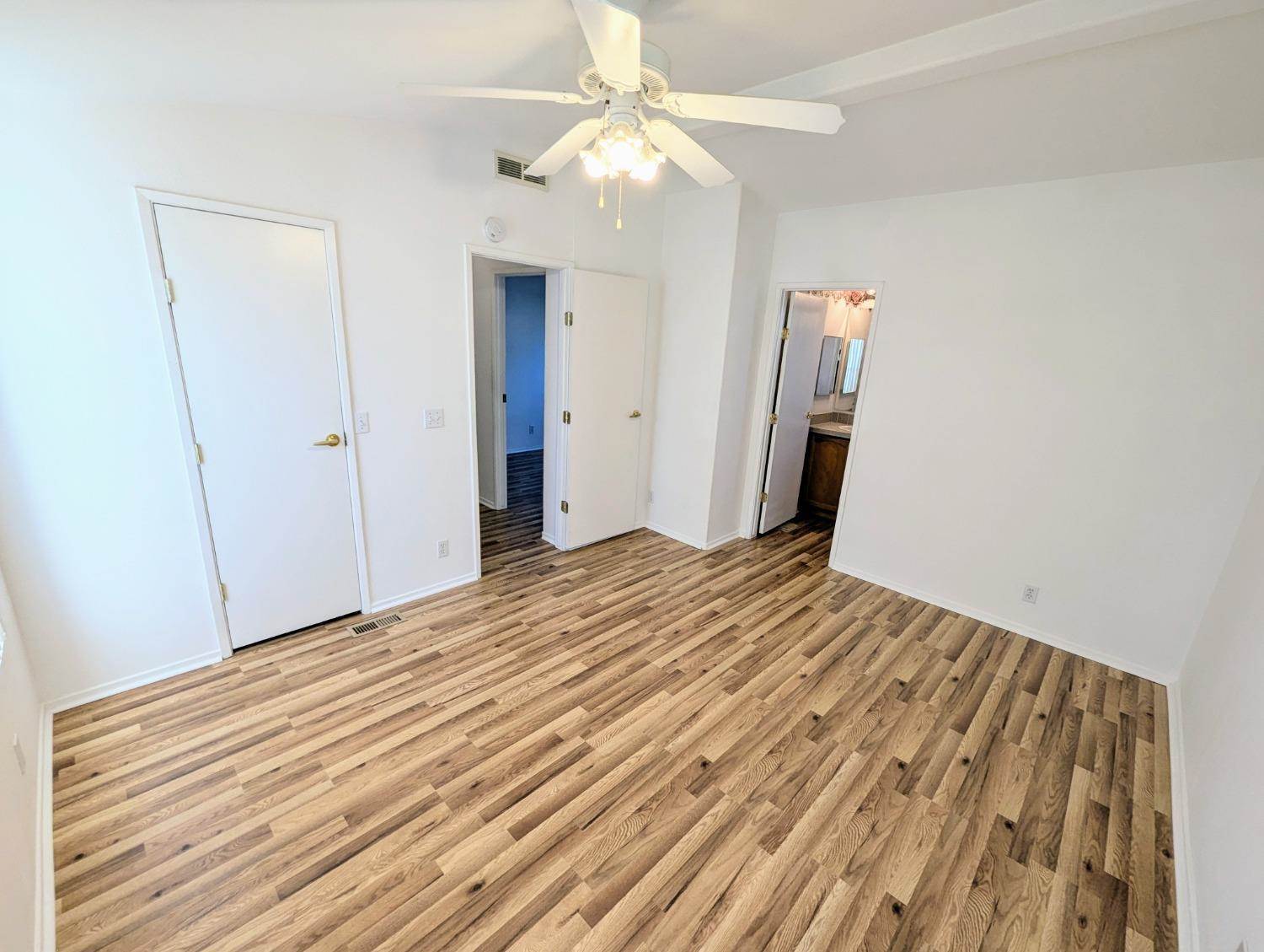 126 Royalwood Lane, Rancho Cordova, CA 95670