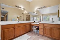 21103 Oakriver Lane, Newhall, CA 91321