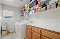 21103 Oakriver Lane, Newhall, CA 91321