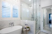 19402 Castille Lane, Saugus, CA 91350