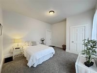 1424 South 4th, Terre Haute, IN 47802