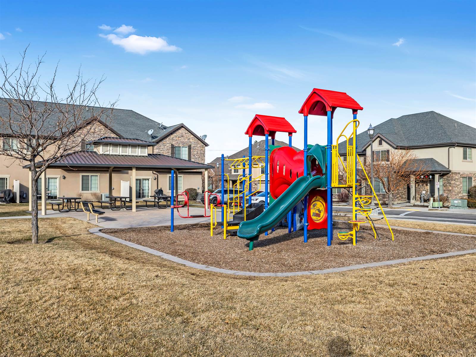 76 East Saddle Villa Dr, Draper, UT 84020