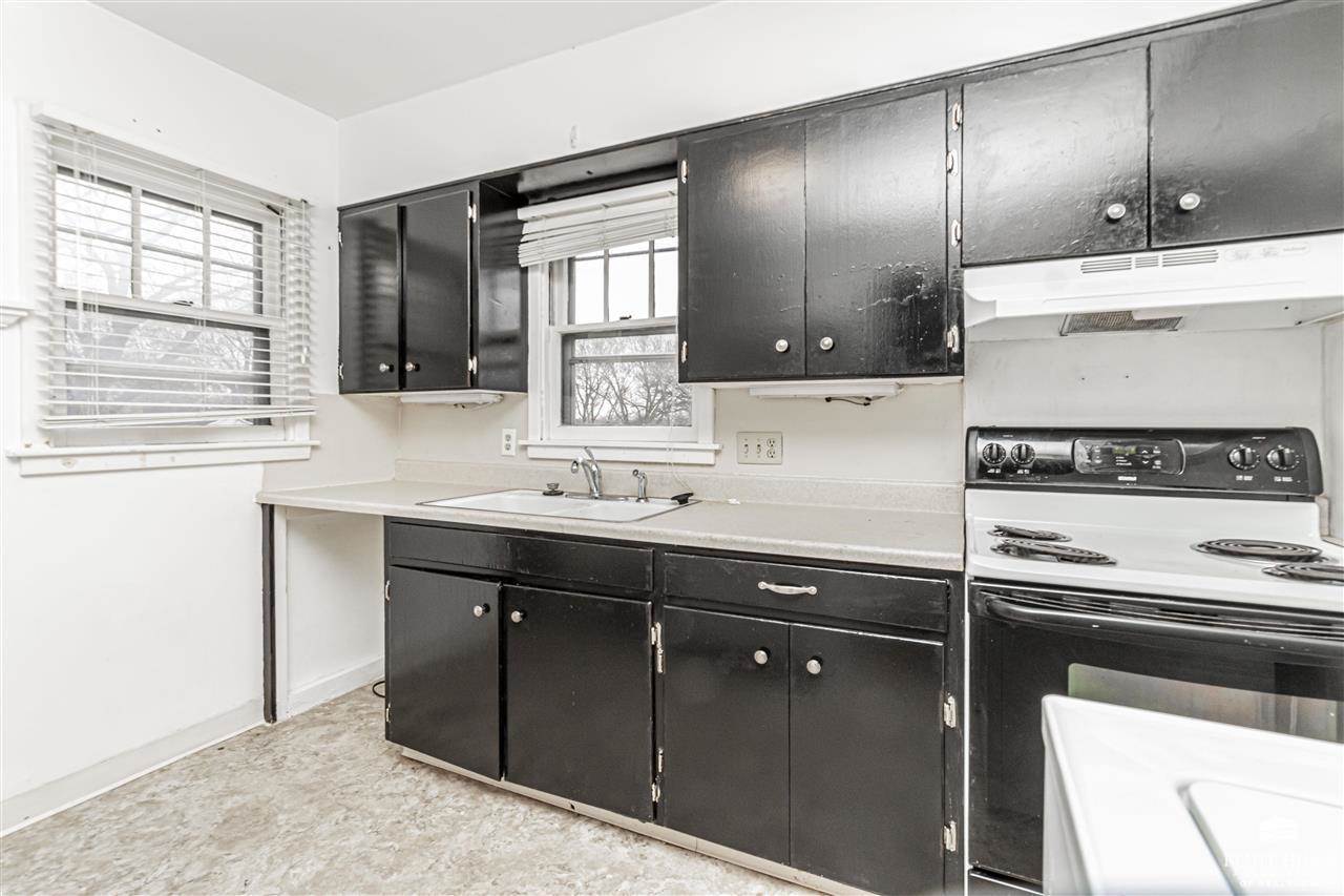 225 West Vine Street, Junction City, KS 66441