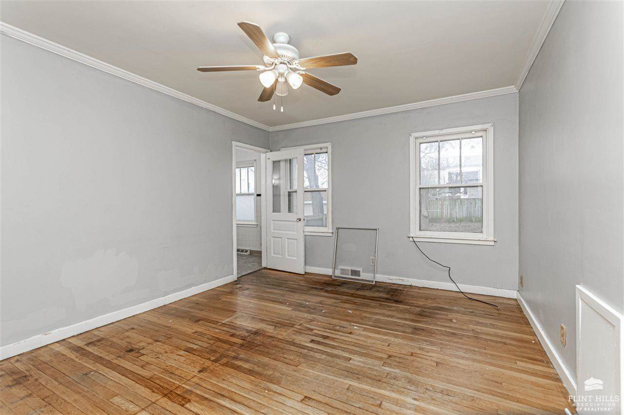 225 West Vine Street, Junction City, KS 66441