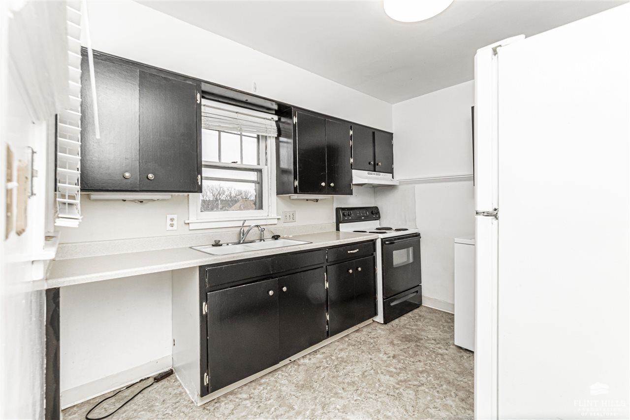 225 West Vine Street, Junction City, KS 66441