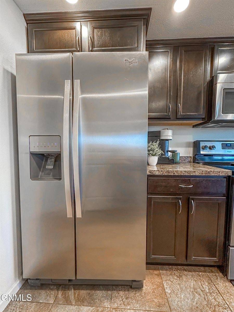 2110 Marina Road SE, Mandan, ND 58554