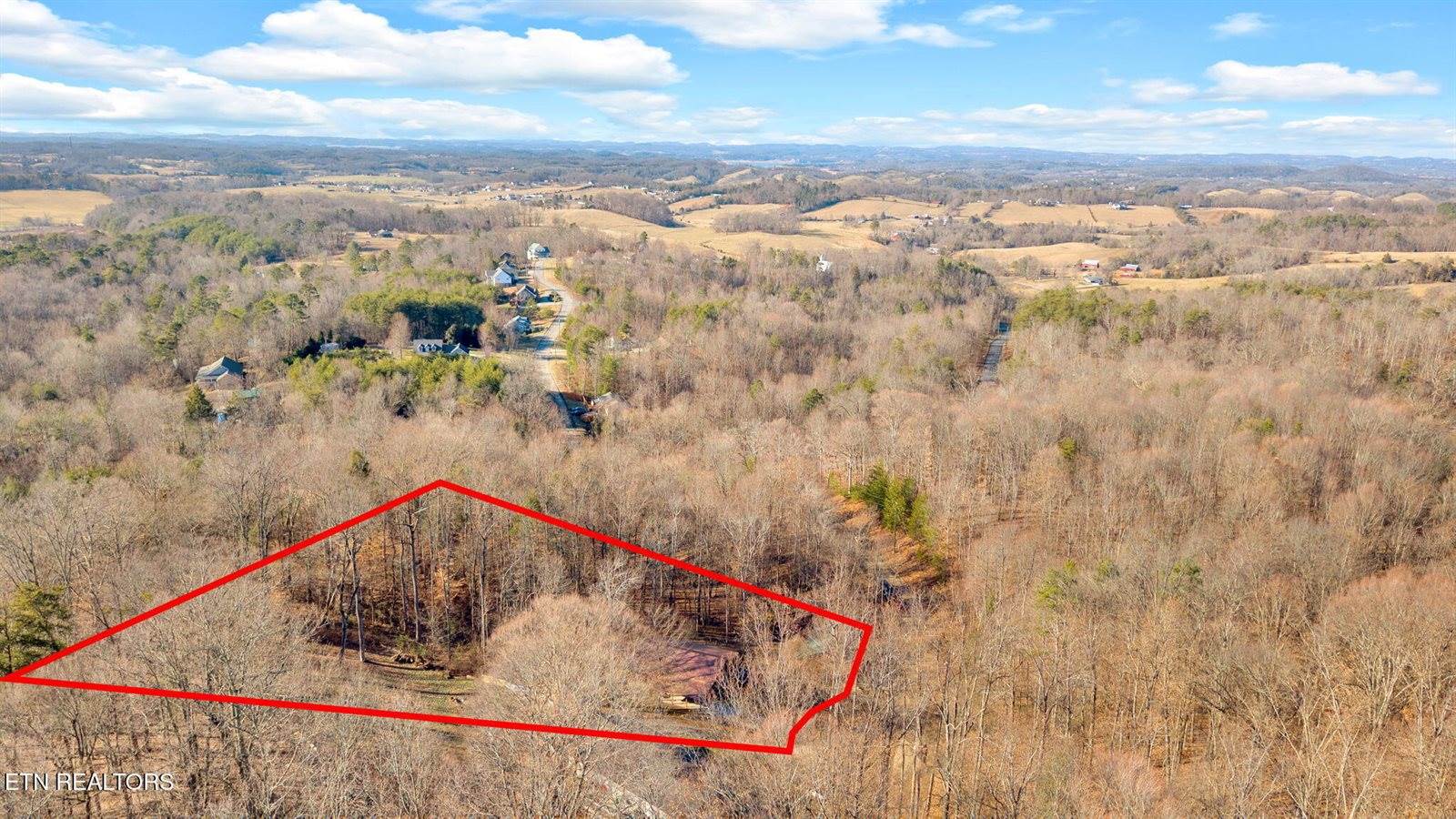 320 Muscadine Court, Sevierville, TN 37876