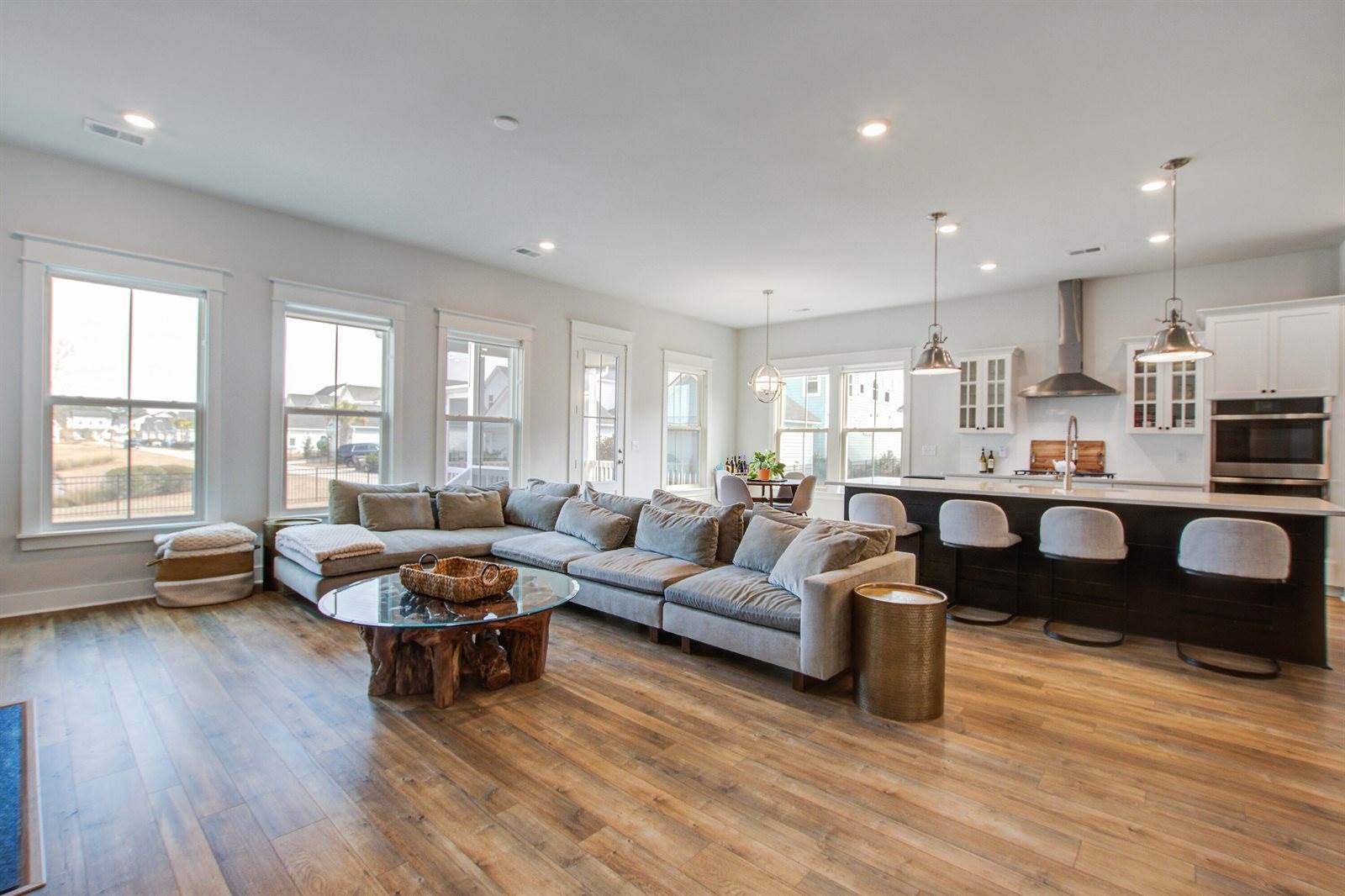 4125 Maidstone Drive, Mount Pleasant, SC 29466