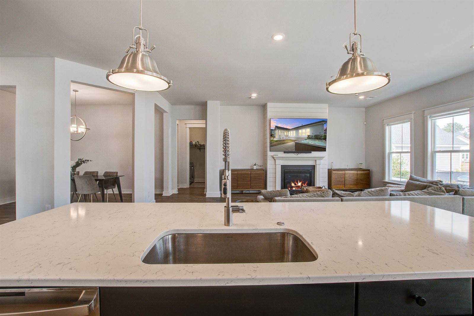 4125 Maidstone Drive, Mount Pleasant, SC 29466