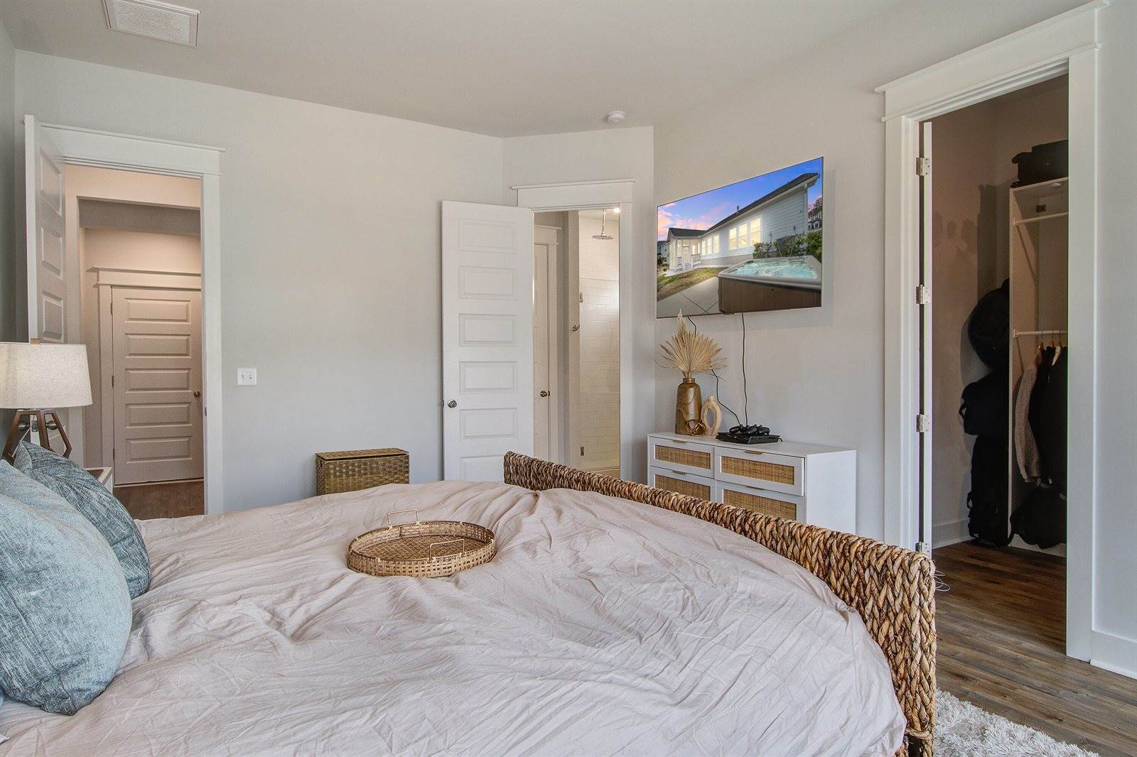 4125 Maidstone Drive, Mount Pleasant, SC 29466