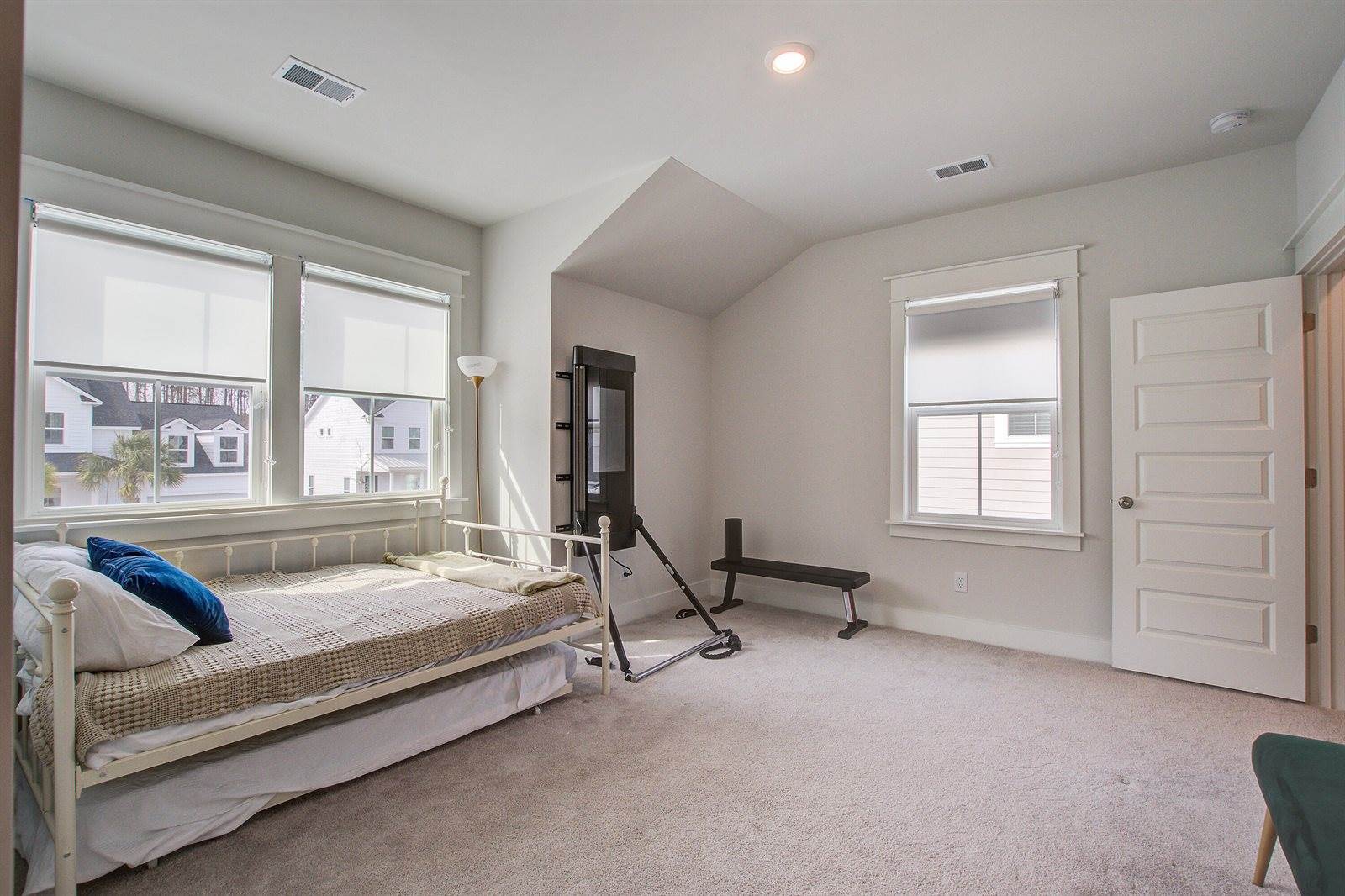 4125 Maidstone Drive, Mount Pleasant, SC 29466