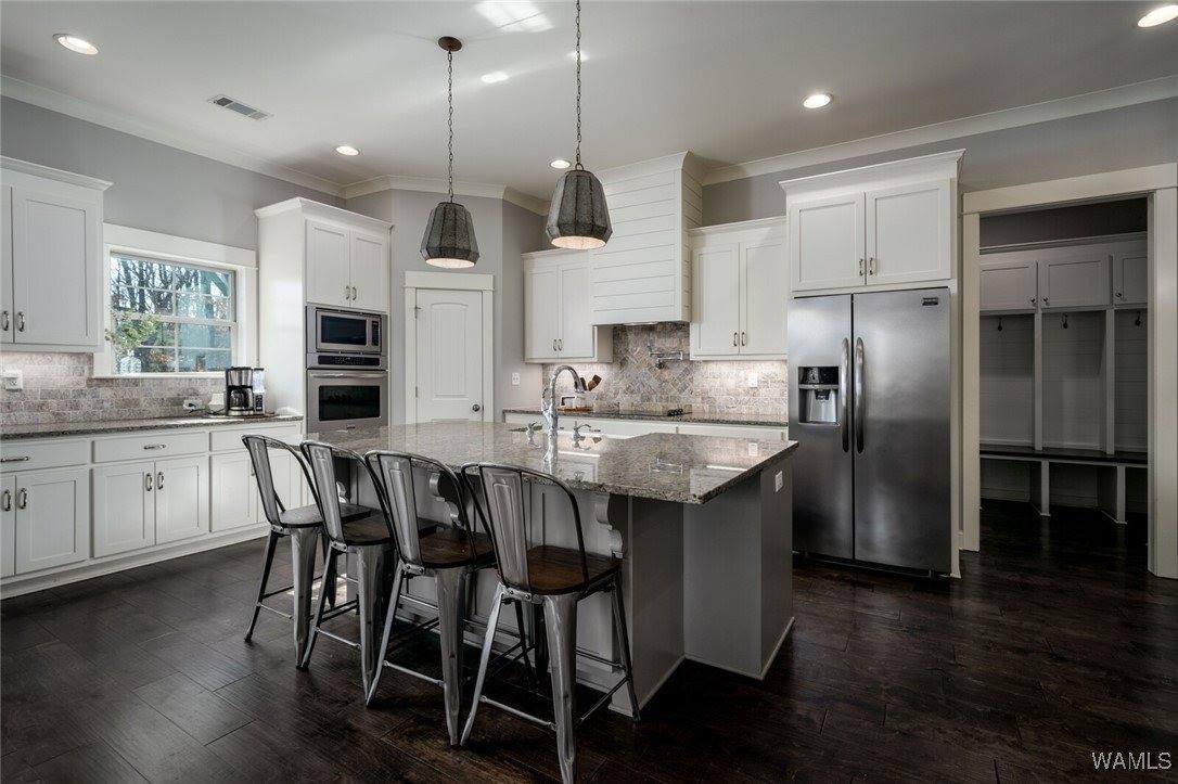 10470 Southern Breeze Drive, Tuscaloosa, AL 35405