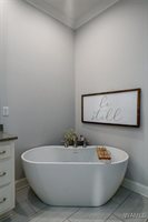 10470 Southern Breeze Drive, Tuscaloosa, AL 35405