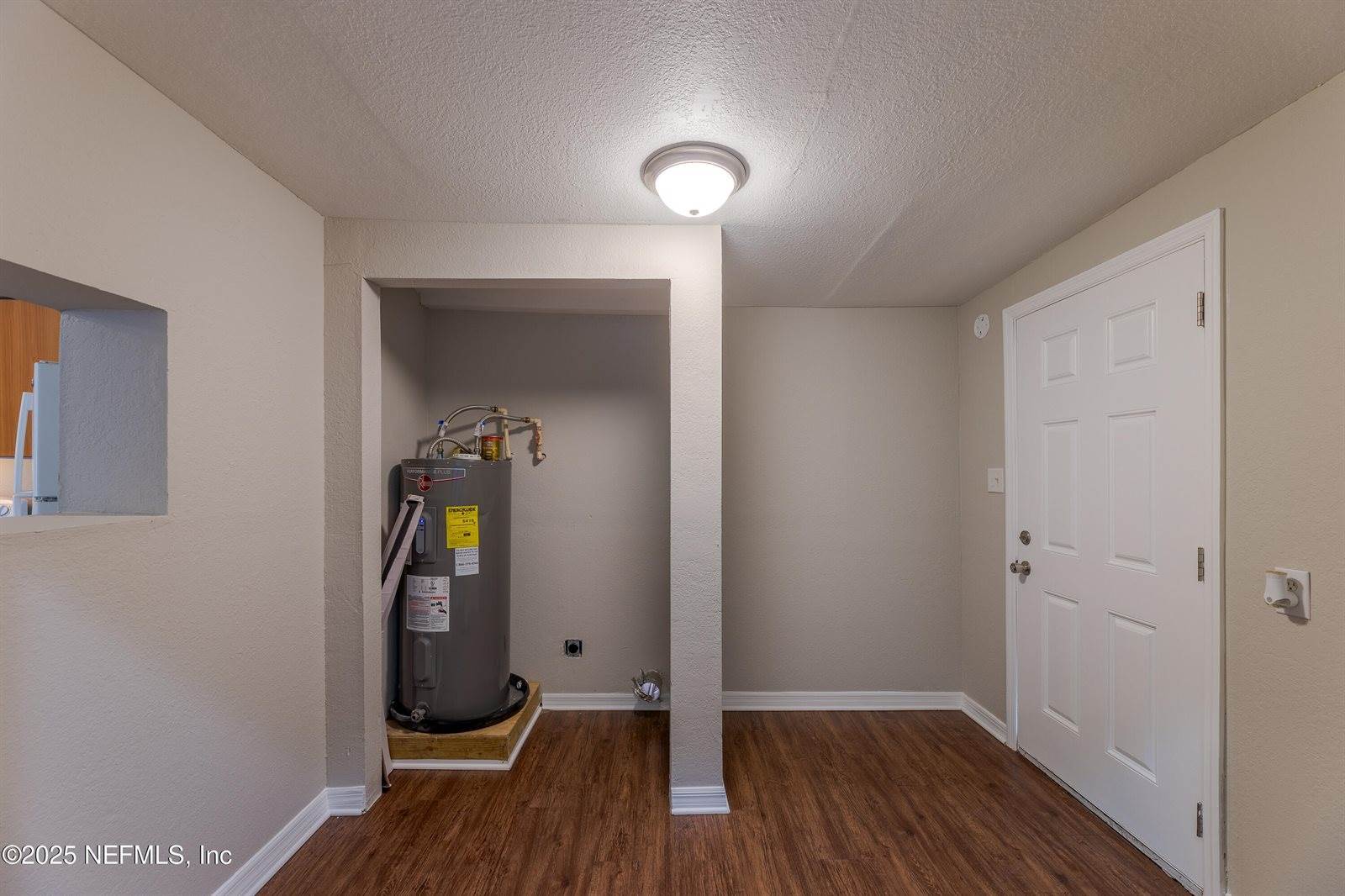 9049 Norfolk Boulevard, Jacksonville, FL 32208