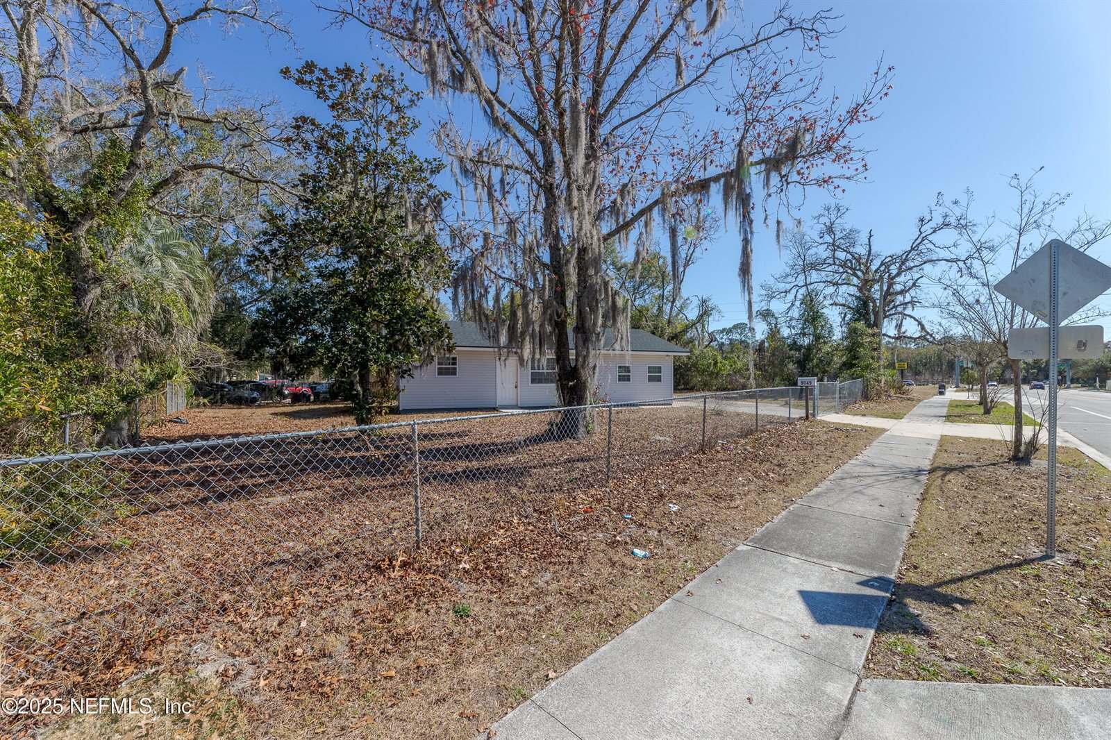 9049 Norfolk Boulevard, Jacksonville, FL 32208