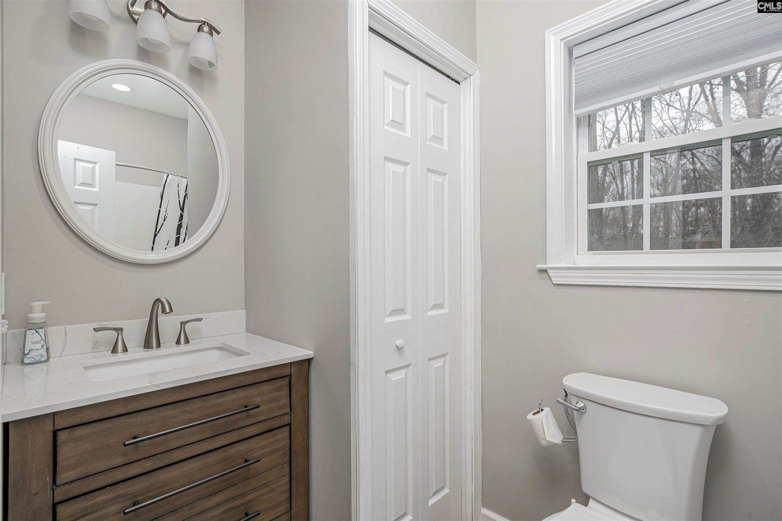 1016 S. Windwood Acres Rd, Batesburg, SC 29006