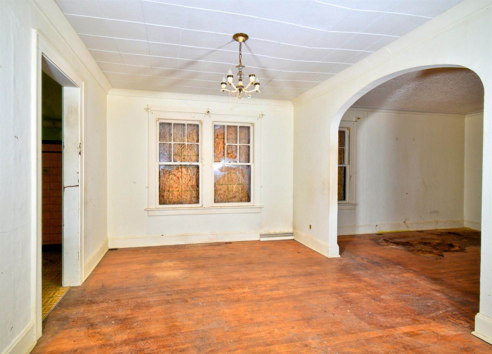 570 Laverne Street, Ypsilanti, MI 48198