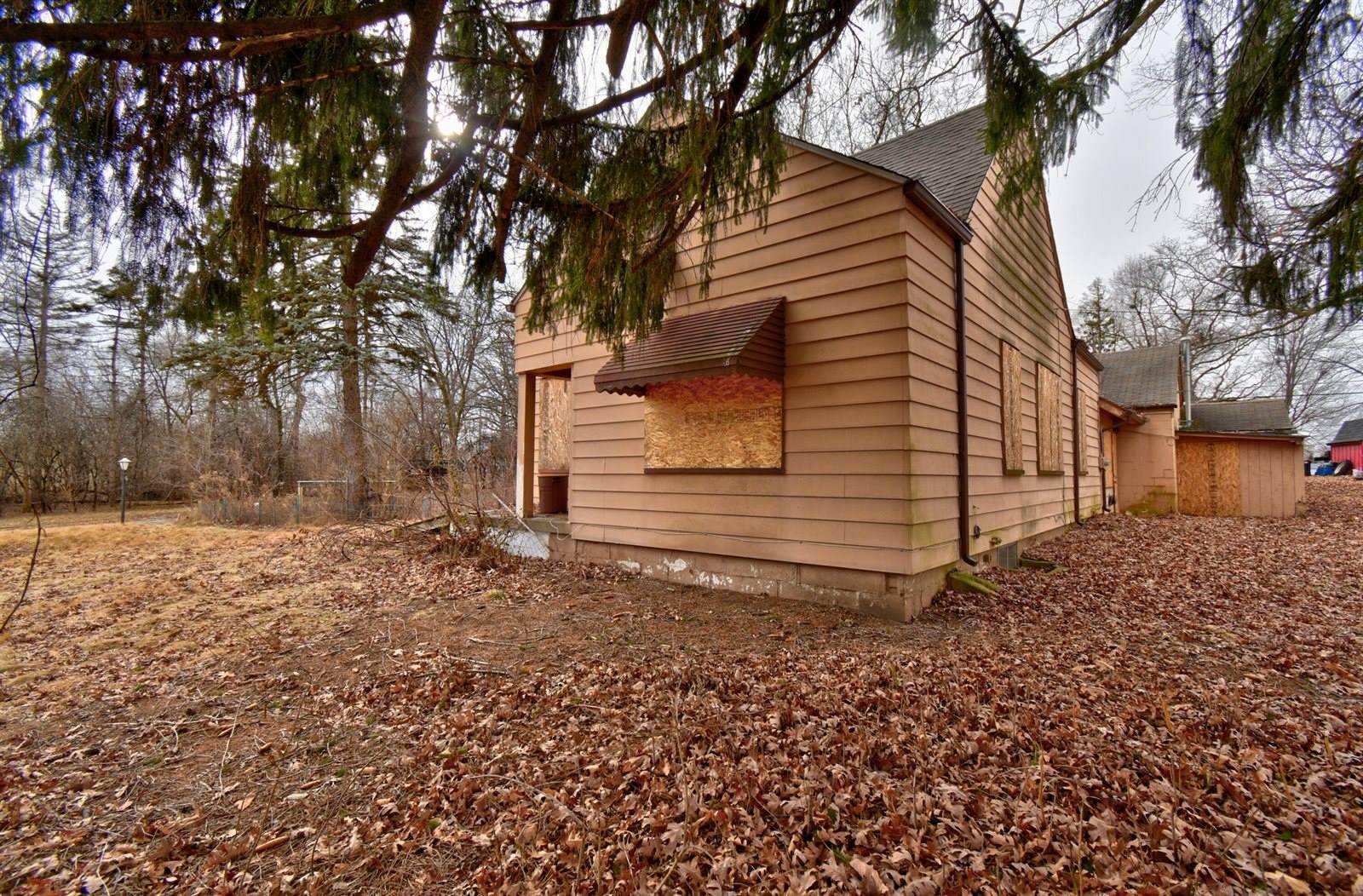 570 Laverne Street, Ypsilanti, MI 48198