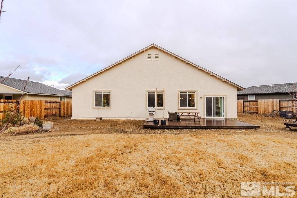 8235 Opal Ranch, Reno, NV 89506