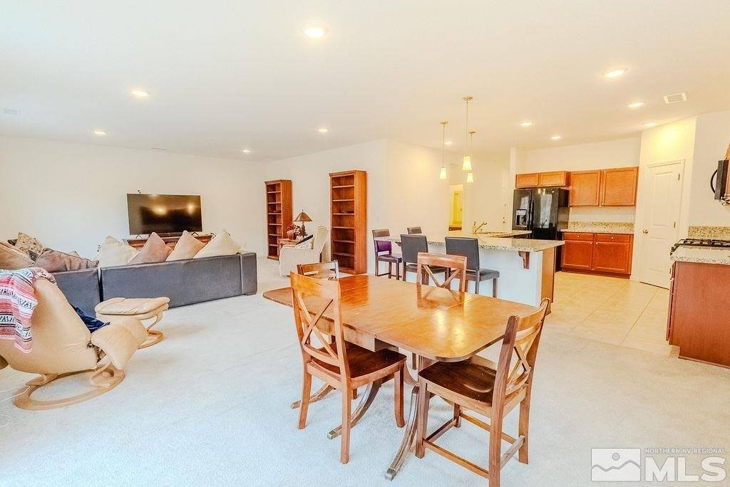 8235 Opal Ranch, Reno, NV 89506