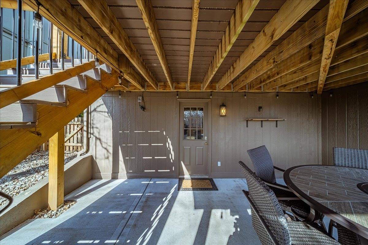 13925 73rd St, Shawnee, KS 66216