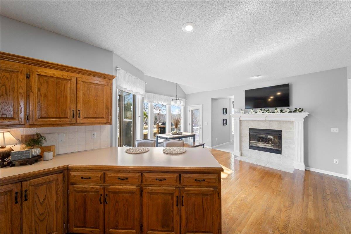 13925 73rd St, Shawnee, KS 66216