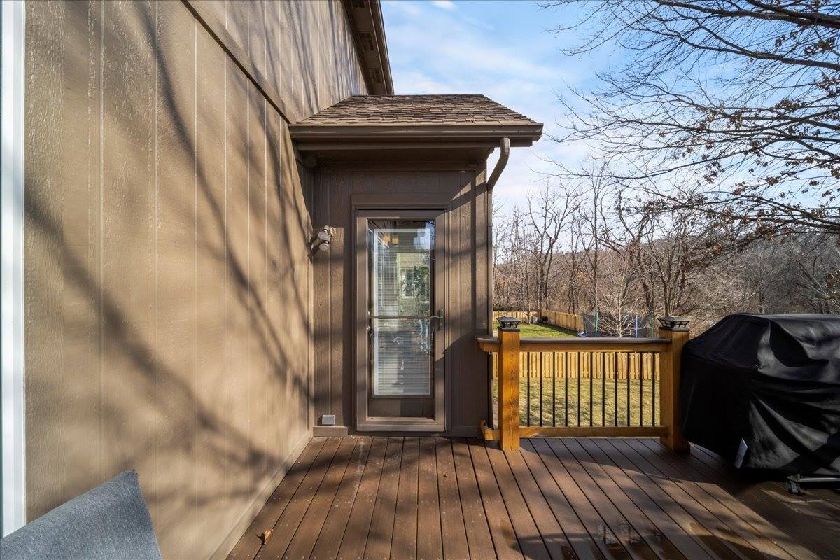 13925 73rd St, Shawnee, KS 66216