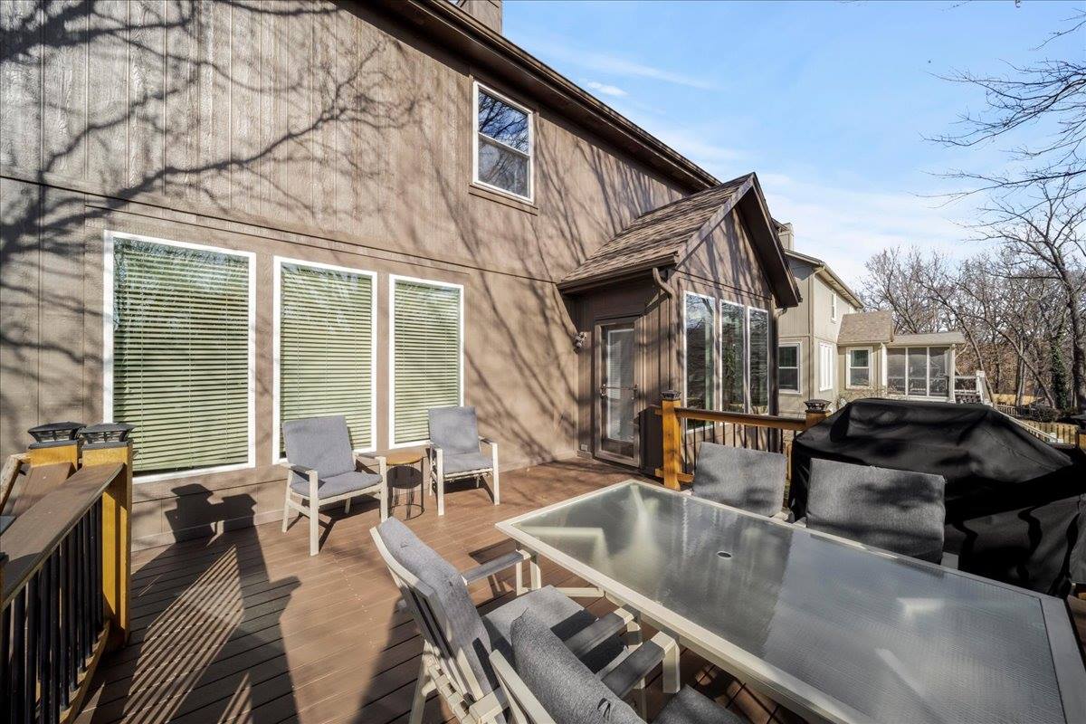 13925 73rd St, Shawnee, KS 66216