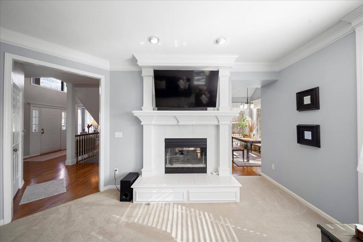 13925 73rd St, Shawnee, KS 66216