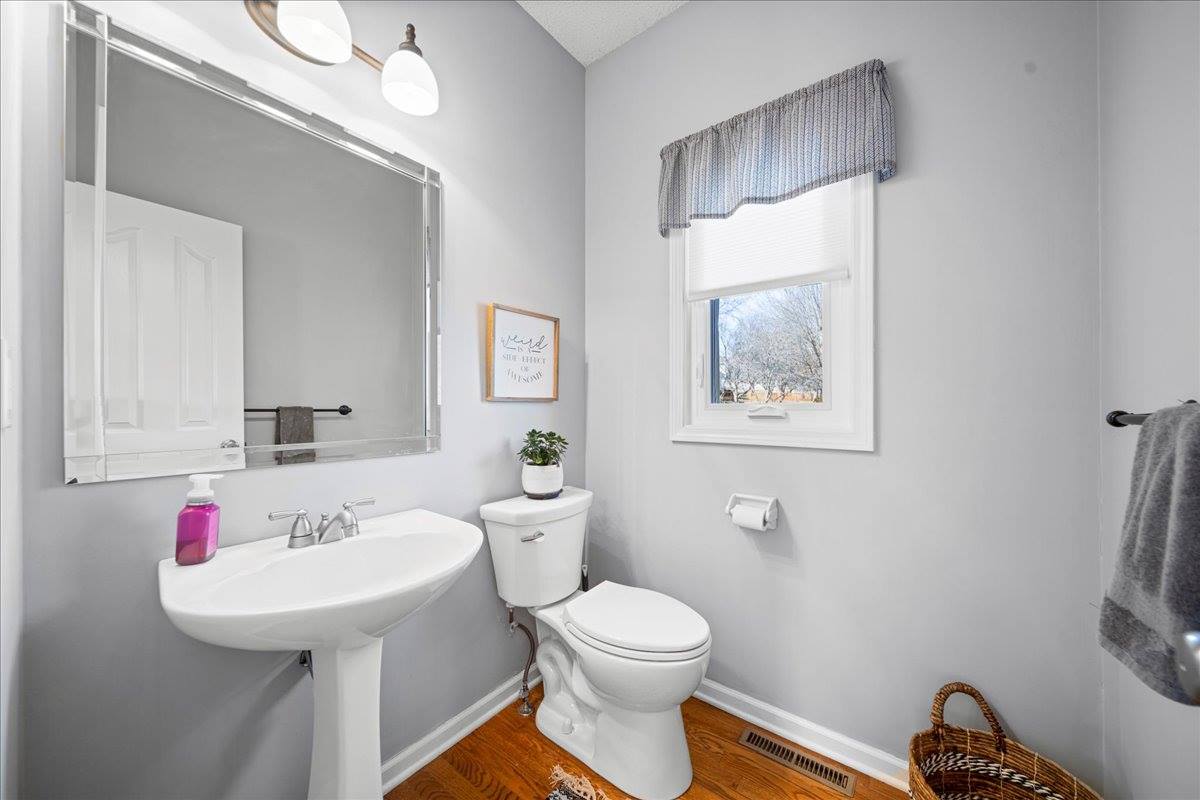 13925 73rd St, Shawnee, KS 66216