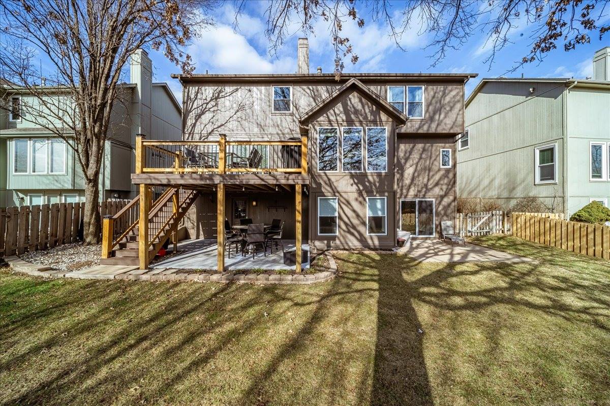 13925 73rd St, Shawnee, KS 66216