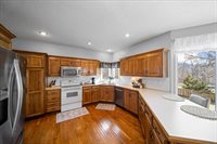 13925 73rd St, Shawnee, KS 66216