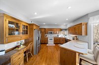 13925 73rd St, Shawnee, KS 66216