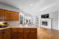 13925 73rd St, Shawnee, KS 66216