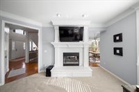 13925 73rd St, Shawnee, KS 66216