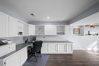 13925 73rd St, Shawnee, KS 66216