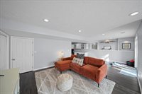 13925 73rd St, Shawnee, KS 66216