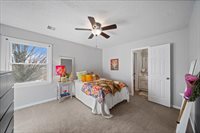 13925 73rd St, Shawnee, KS 66216