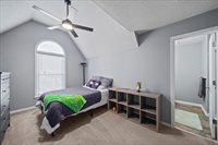 13925 73rd St, Shawnee, KS 66216