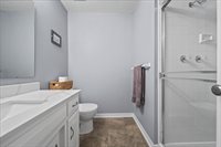 13925 73rd St, Shawnee, KS 66216