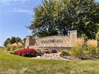 13925 73rd St, Shawnee, KS 66216