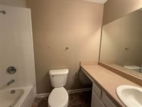 6767 Meadow Oak, Memphis, TN 38120