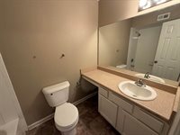 6767 Meadow Oak, Memphis, TN 38120