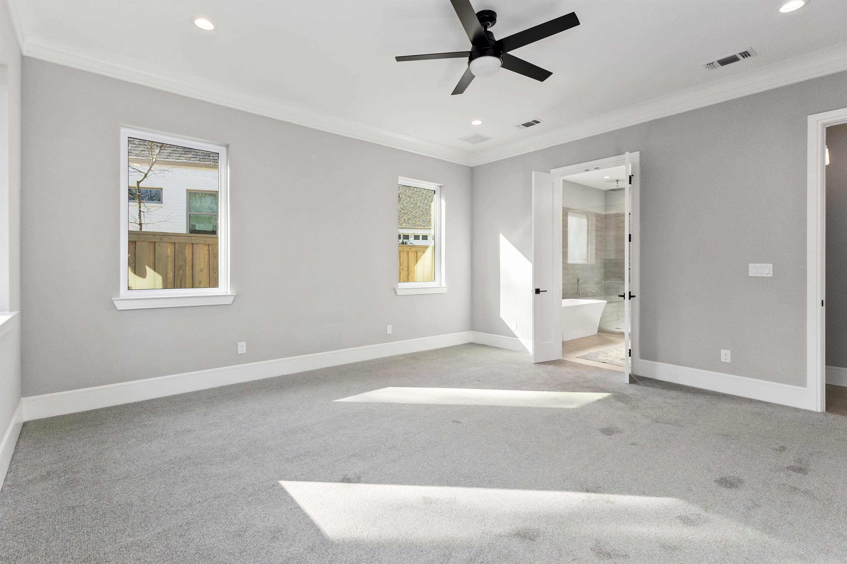 2220 Cherryhill Circle, Tyler, TX 75703