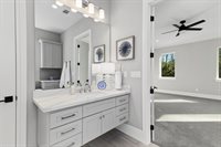 2220 Cherryhill Circle, Tyler, TX 75703