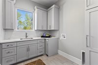 2220 Cherryhill Circle, Tyler, TX 75703