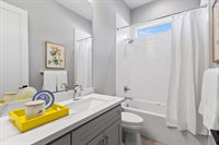 2220 Cherryhill Circle, Tyler, TX 75703